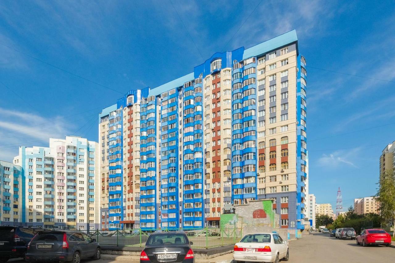 نوفوسيبيرسك Nsk-Kvartirka, Gorskiy Apartment, 67 المظهر الخارجي الصورة